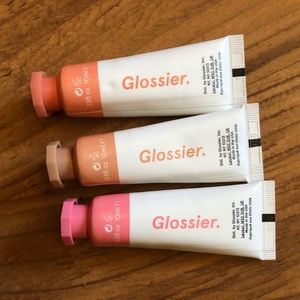 Glossier Cloudpaint Blush